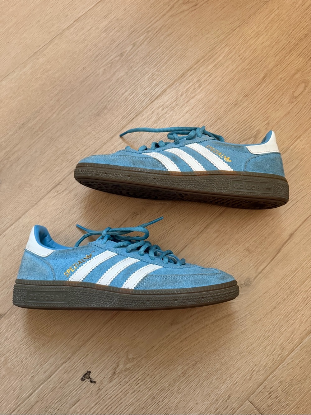 adidas Handball Spezial Suede Sneakers - Sky Blue & White